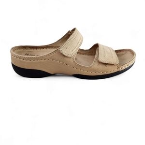 NATURALIZER Dandie Leather Mules tan size 7.5W